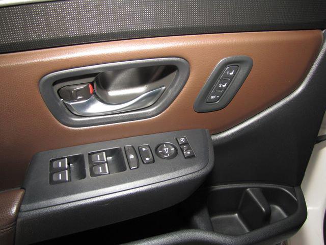 used 2023 Honda Pilot car, priced at $41,998