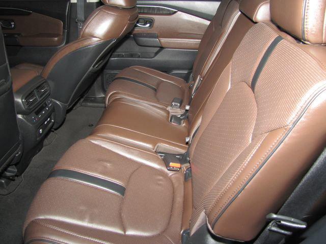 used 2023 Honda Pilot car, priced at $41,998