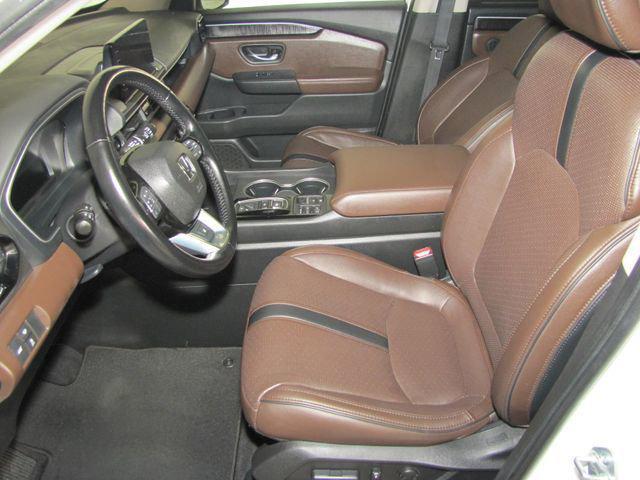 used 2023 Honda Pilot car, priced at $41,998