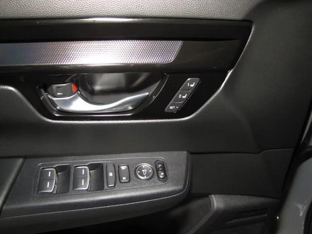 used 2024 Honda CR-V car, priced at $30,998