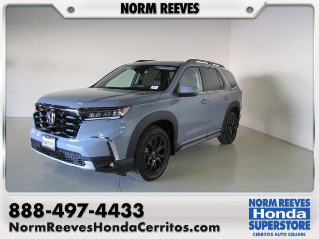 used 2025 Honda Pilot car, priced at $42,998