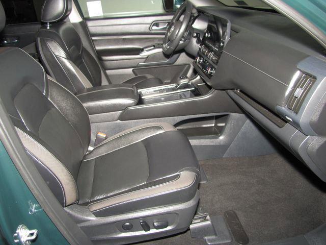 used 2023 Nissan Pathfinder car, priced at $27,998