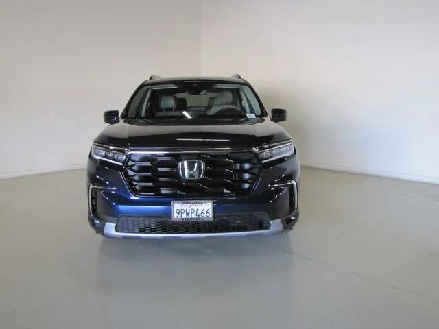 used 2025 Honda Pilot car, priced at $44,998