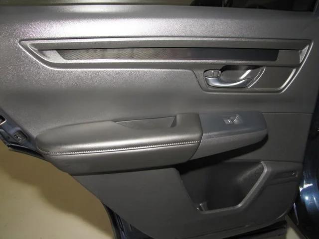 used 2025 Honda CR-V car, priced at $31,998