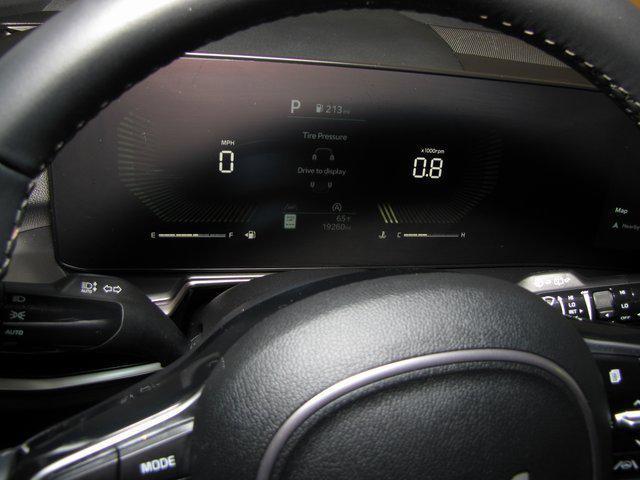 used 2025 Kia Sorento car, priced at $27,998