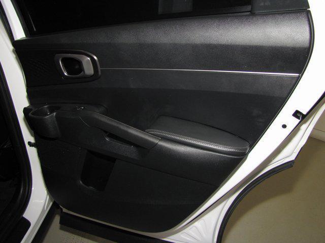 used 2025 Kia Sorento car, priced at $27,998