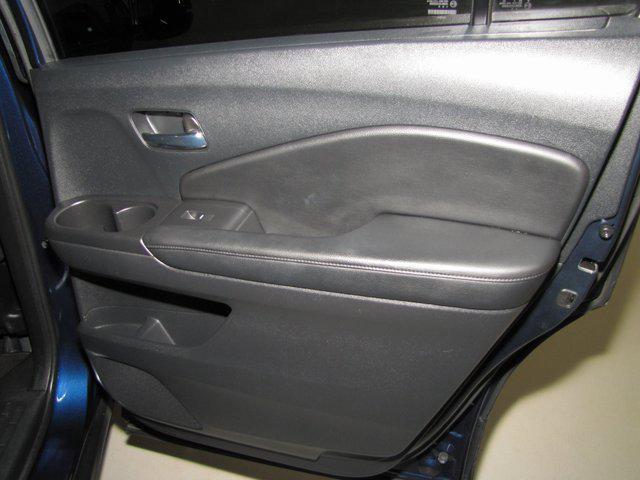 used 2022 Honda Pilot car, priced at $26,998