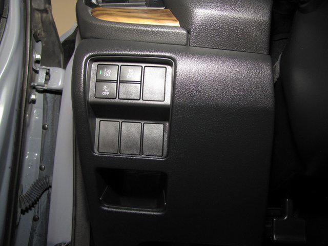 used 2021 Honda CR-V car, priced at $19,998