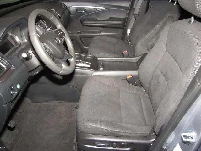 used 2022 Honda Pilot car, priced at $21,998