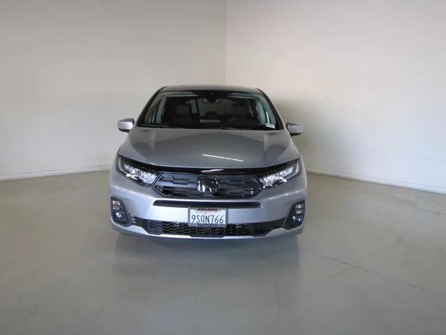 used 2025 Honda Odyssey car, priced at $38,998