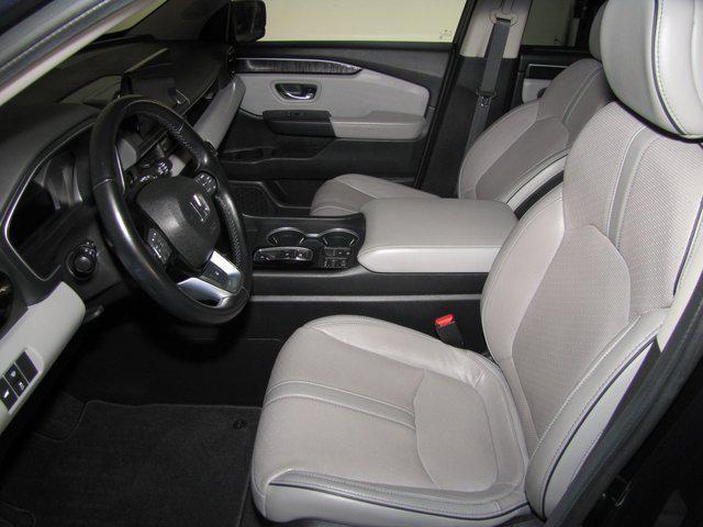used 2024 Honda Pilot car, priced at $43,998