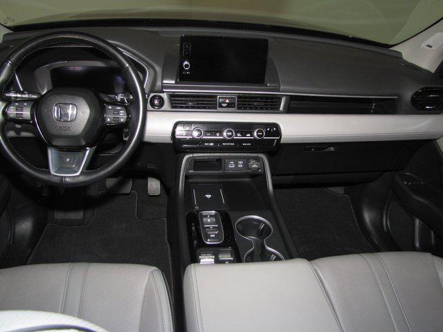 used 2024 Honda Pilot car, priced at $43,998