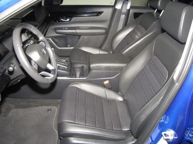 used 2025 Honda CR-V car, priced at $33,599