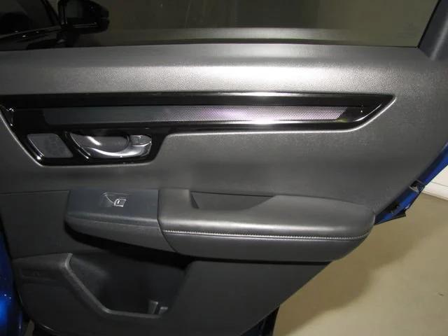 used 2025 Honda CR-V car, priced at $33,599