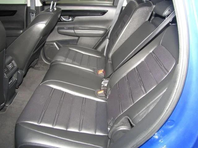 used 2025 Honda CR-V car, priced at $33,599