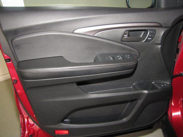 used 2023 Honda Passport car, priced at $32,599