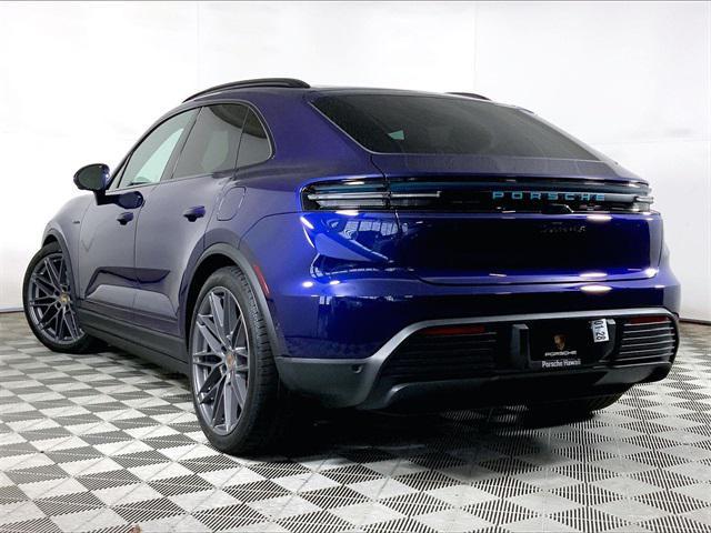 new 2025 Porsche Macan car