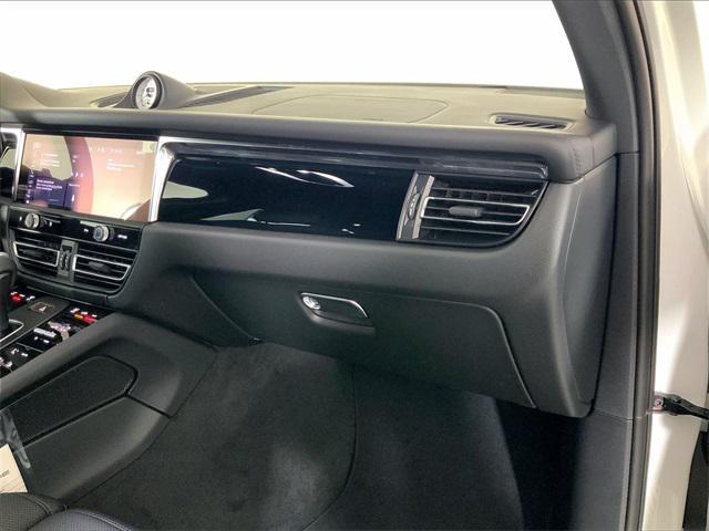 new 2026 Porsche Macan car