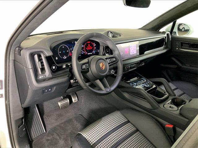 new 2026 Porsche Cayenne car