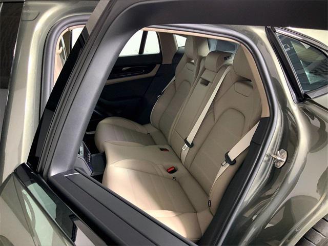 new 2026 Porsche Panamera car