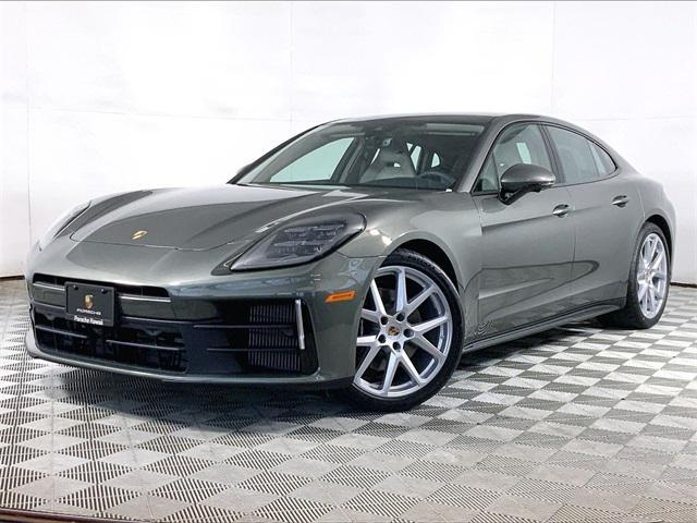 new 2026 Porsche Panamera car