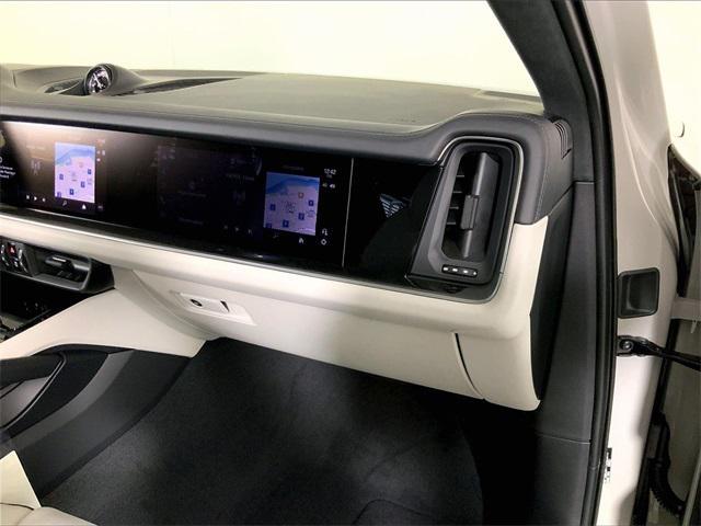 new 2026 Porsche Cayenne car