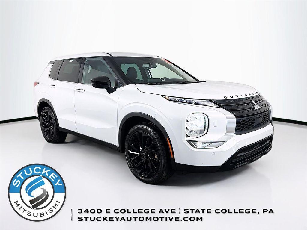 used 2023 Mitsubishi Outlander car, priced at $26,797