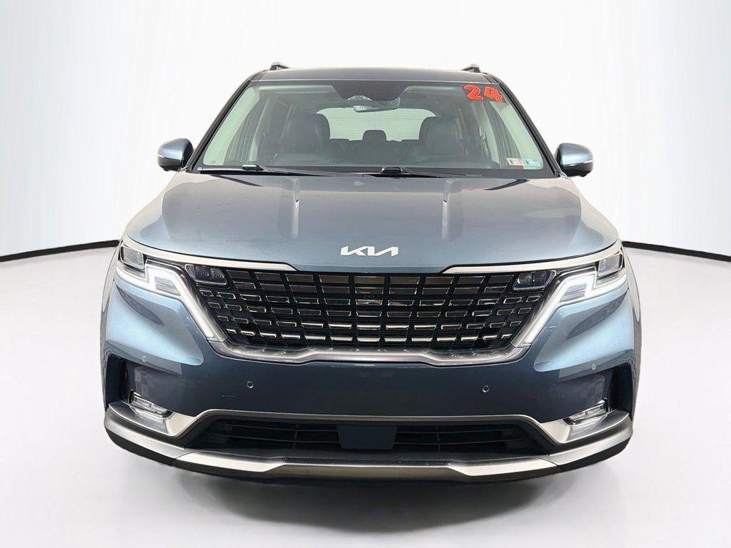 used 2024 Kia Carnival car, priced at $36,487