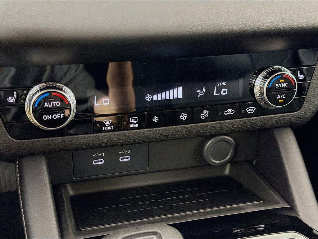 new 2026 Mitsubishi Outlander car, priced at $32,125