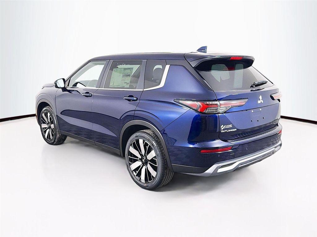 new 2026 Mitsubishi Outlander car, priced at $37,045