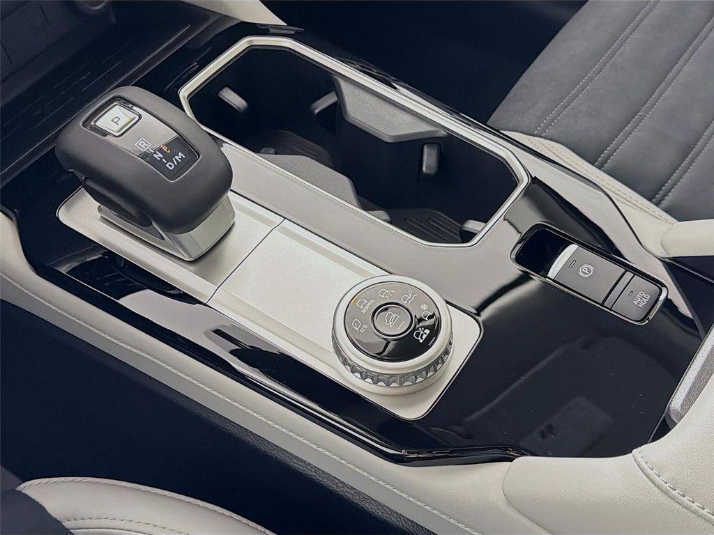 new 2026 Mitsubishi Outlander car, priced at $37,045