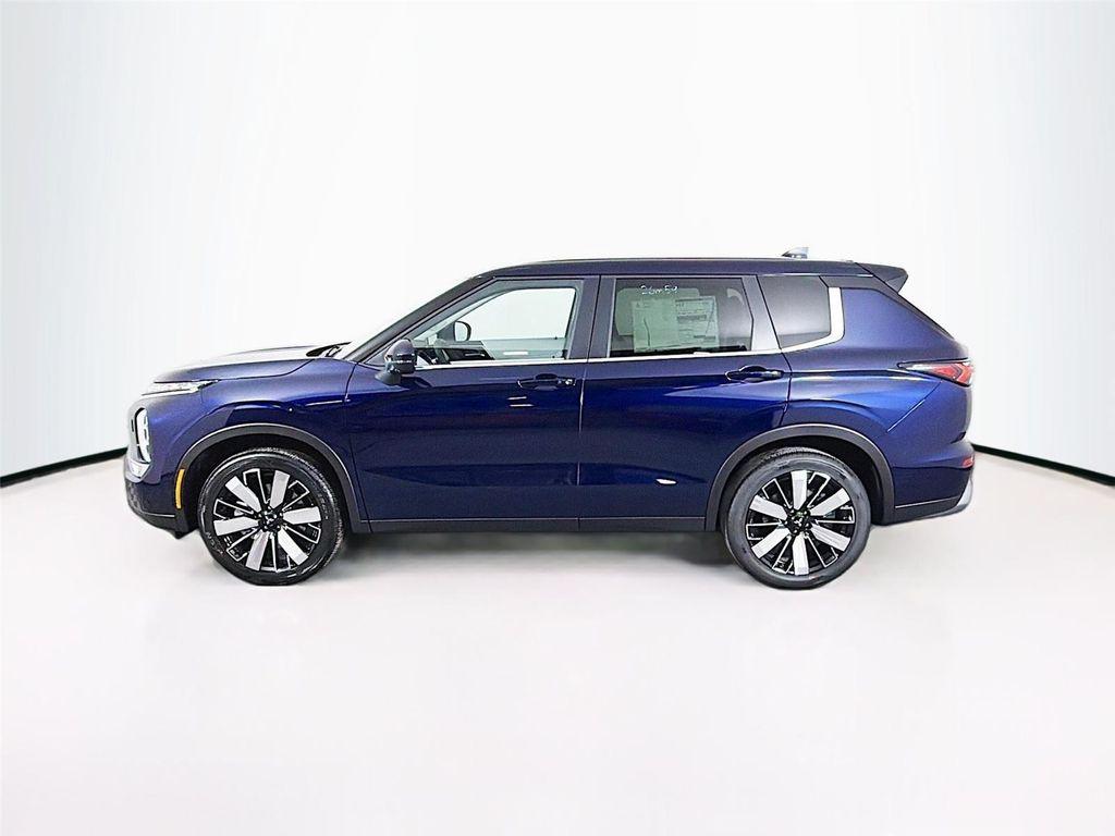 new 2026 Mitsubishi Outlander car, priced at $37,045