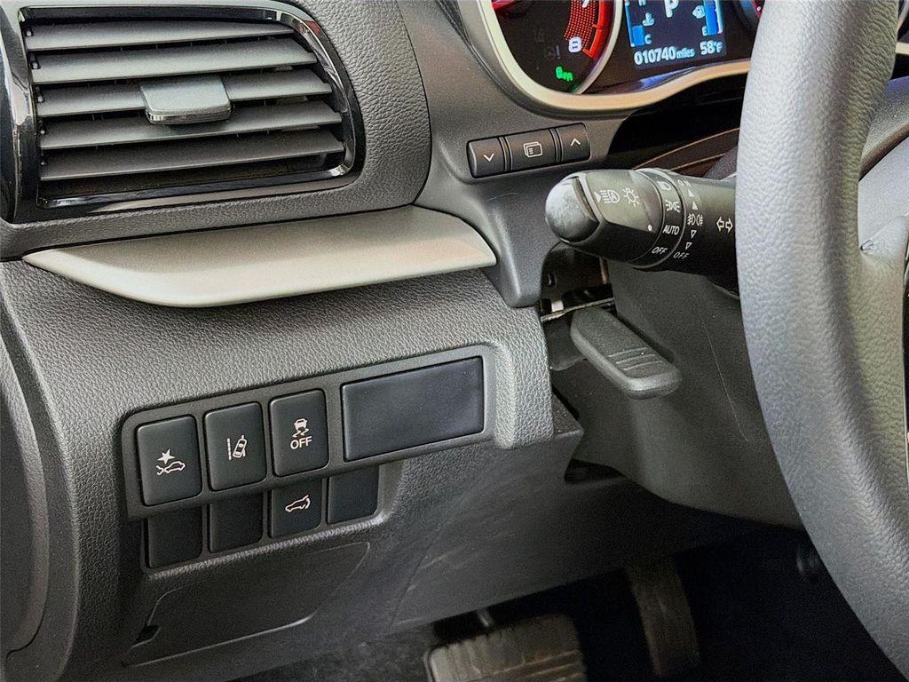 used 2025 Mitsubishi Eclipse Cross car, priced at $23,997