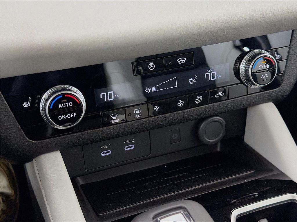 new 2026 Mitsubishi Outlander car, priced at $37,640