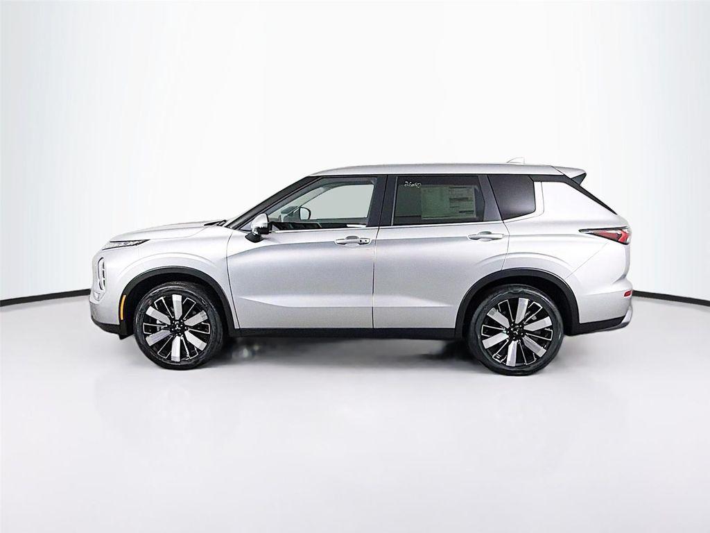 new 2026 Mitsubishi Outlander car, priced at $40,325