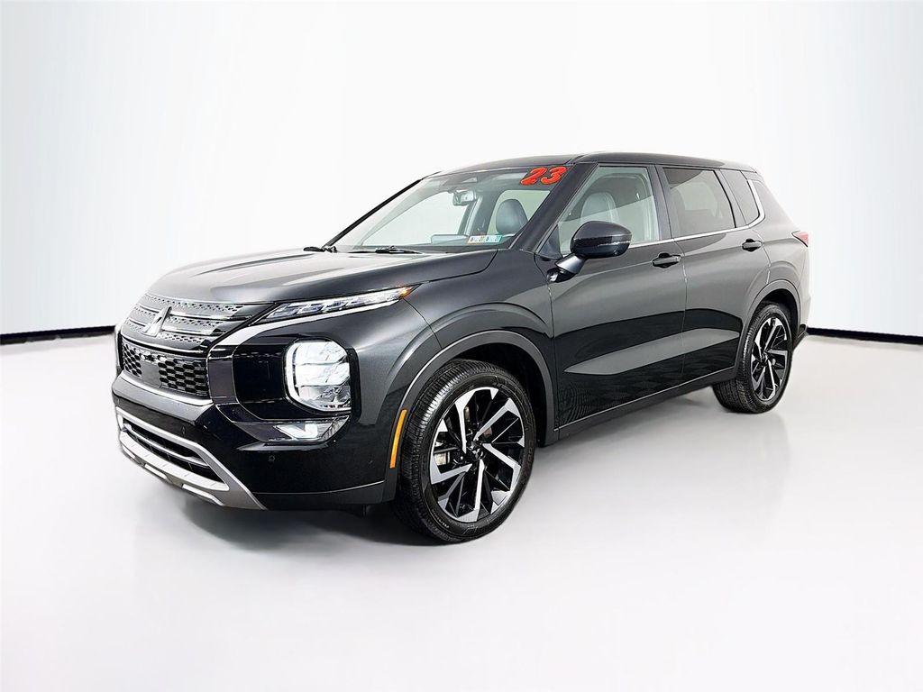used 2023 Mitsubishi Outlander car, priced at $25,497