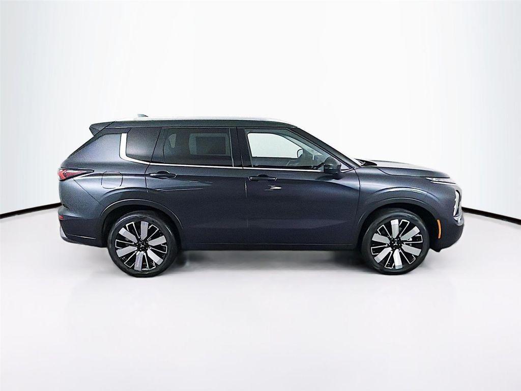 new 2026 Mitsubishi Outlander car, priced at $41,680