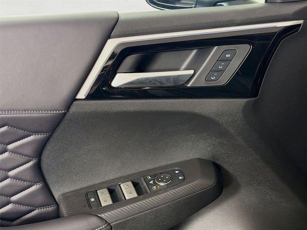 new 2026 Mitsubishi Outlander car, priced at $41,680