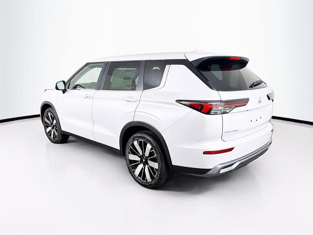 new 2026 Mitsubishi Outlander car, priced at $37,750