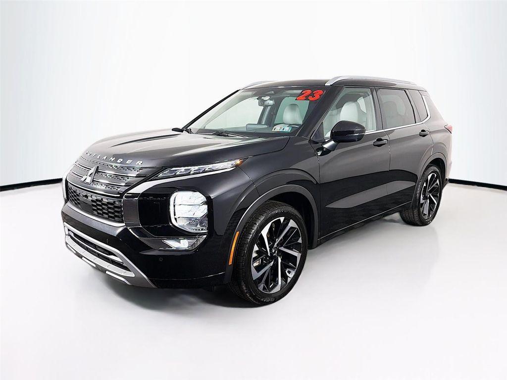 used 2023 Mitsubishi Outlander car, priced at $26,997
