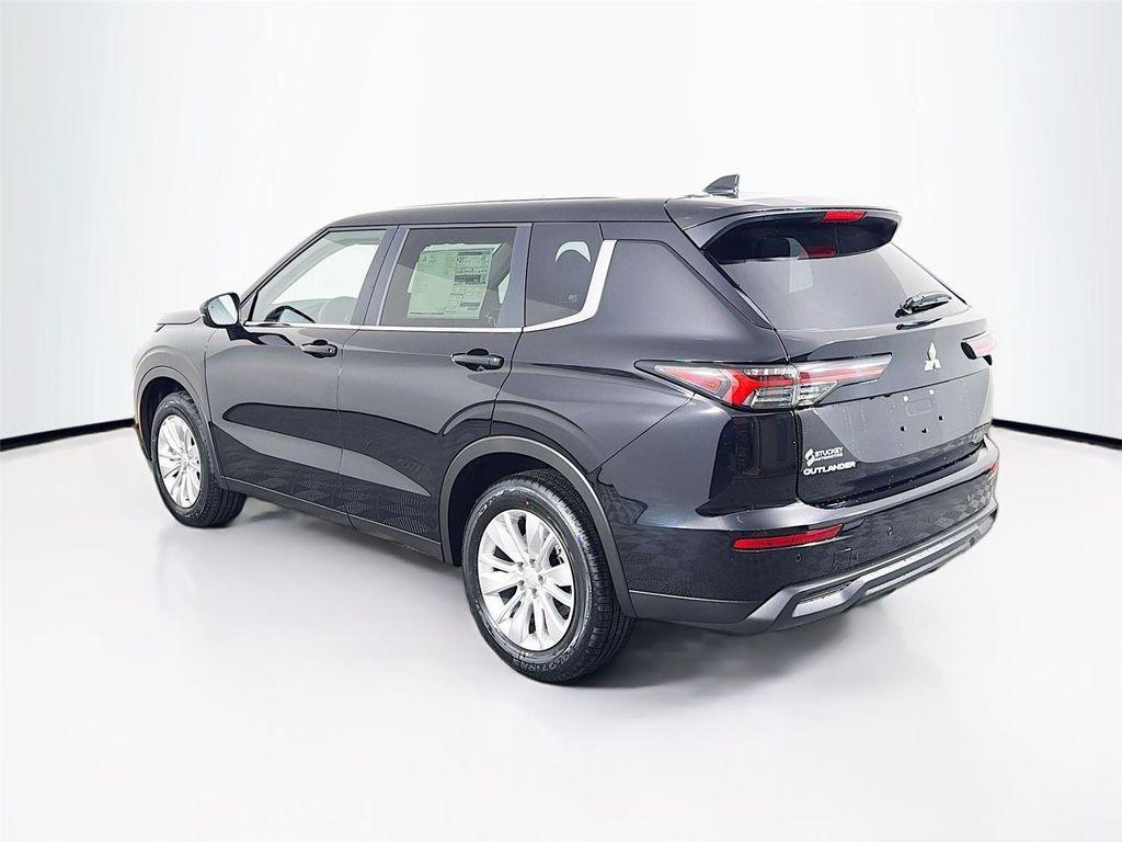 new 2026 Mitsubishi Outlander car, priced at $32,125