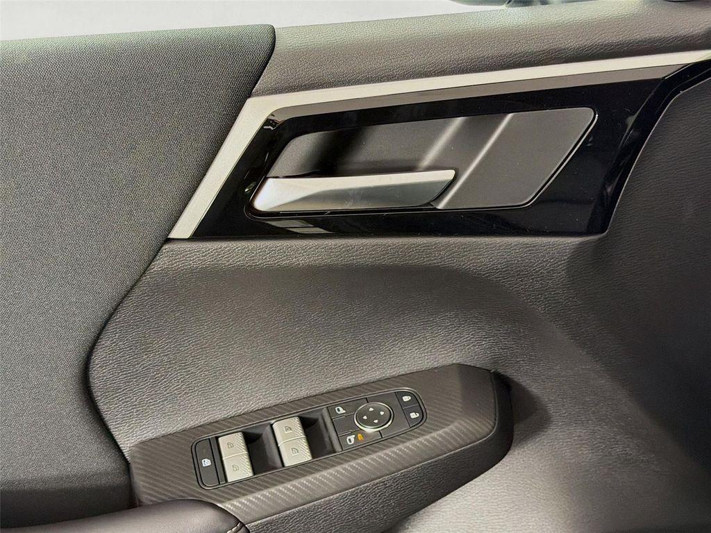 new 2026 Mitsubishi Outlander car, priced at $33,030