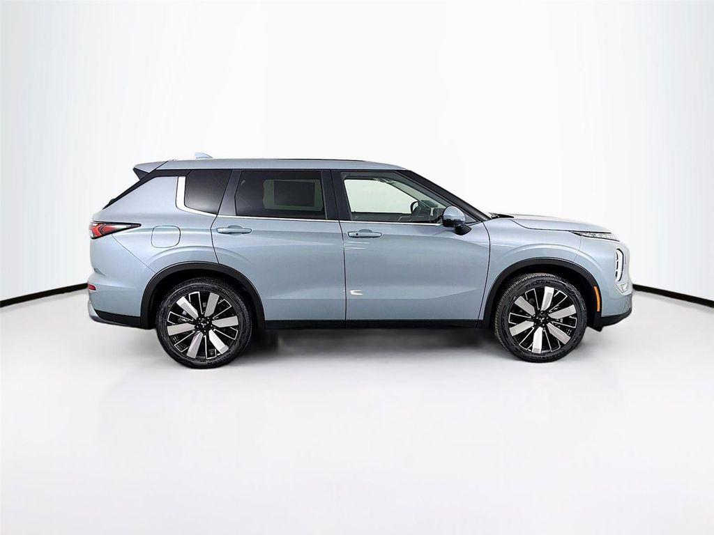 new 2026 Mitsubishi Outlander car, priced at $40,745