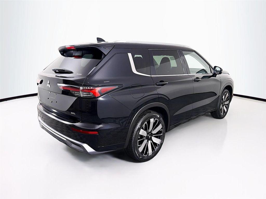 new 2026 Mitsubishi Outlander car, priced at $41,680