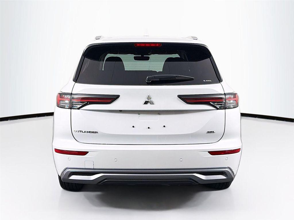 new 2026 Mitsubishi Outlander car, priced at $42,495