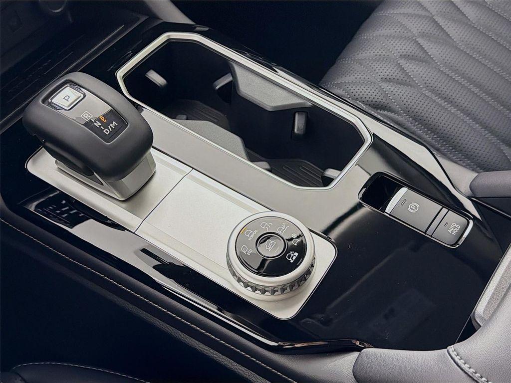 new 2026 Mitsubishi Outlander car, priced at $42,495