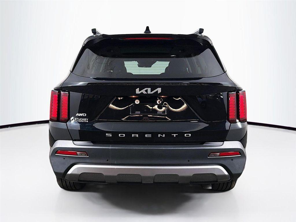 used 2022 Kia Sorento car, priced at $25,497
