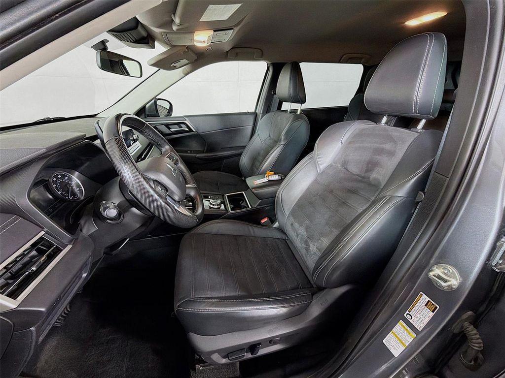 used 2023 Mitsubishi Outlander car, priced at $23,997