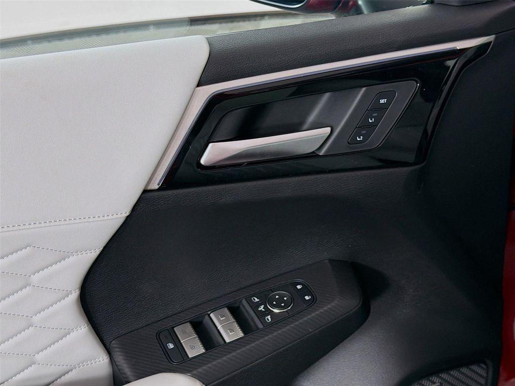 new 2026 Mitsubishi Outlander car, priced at $42,030