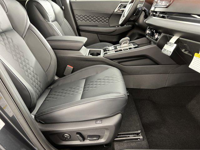 new 2025 Mitsubishi Outlander PHEV car, priced at $39,930